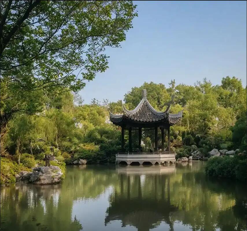 岭东区千青餐饮有限公司